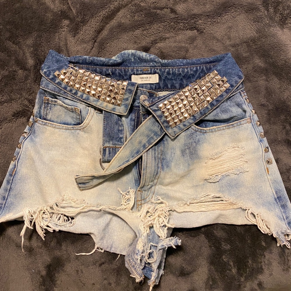 Studded high waisted shorts